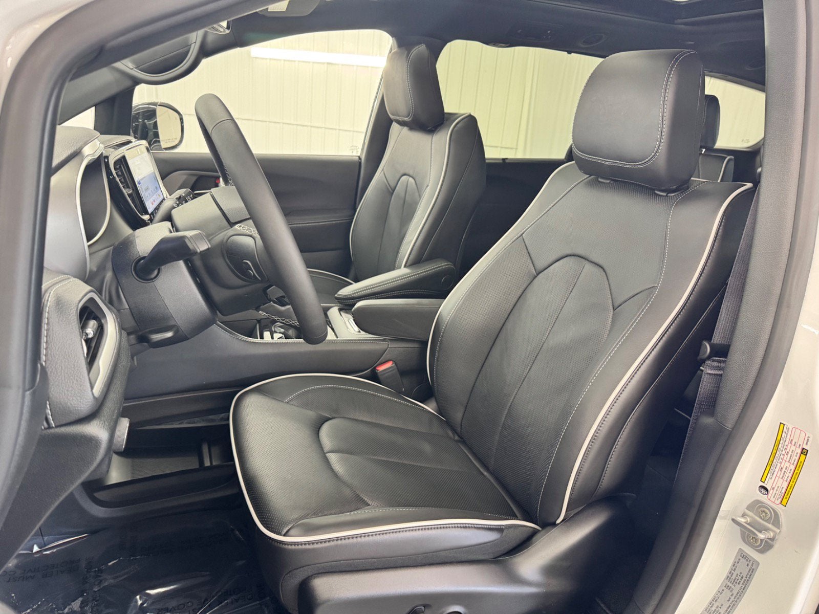 2027 Chrysler Pacifica Limited