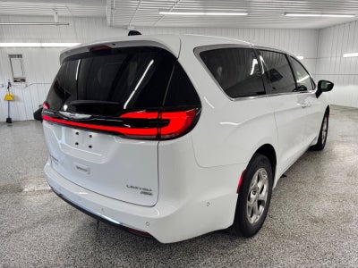 2024 Chrysler Pacifica Limited