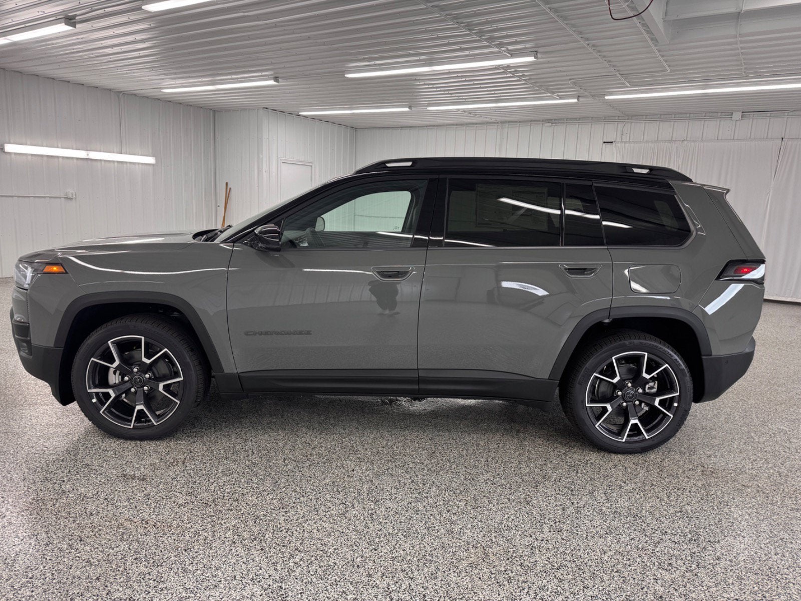 2026 Jeep Cherokee Overland