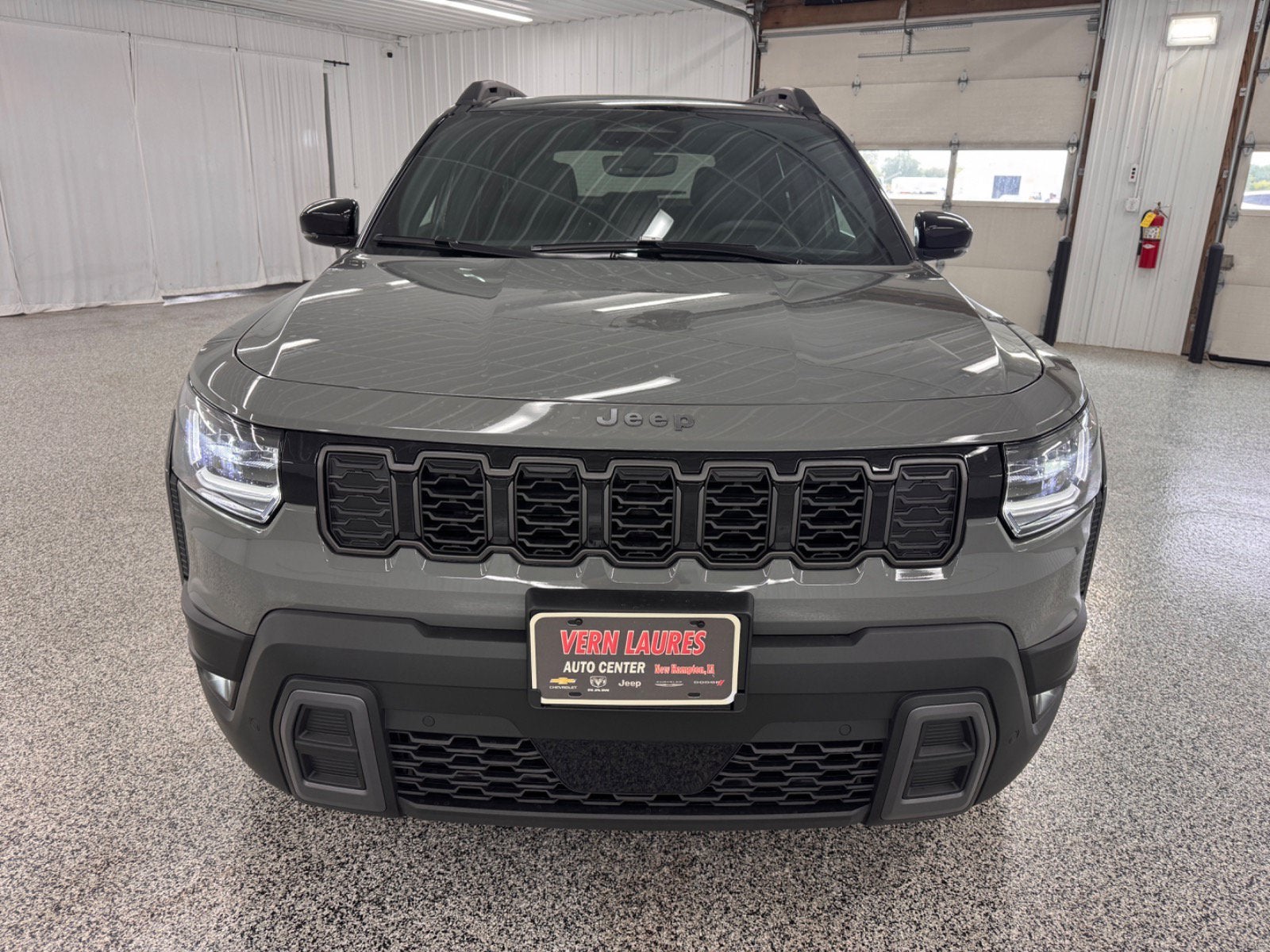 2026 Jeep Cherokee Overland
