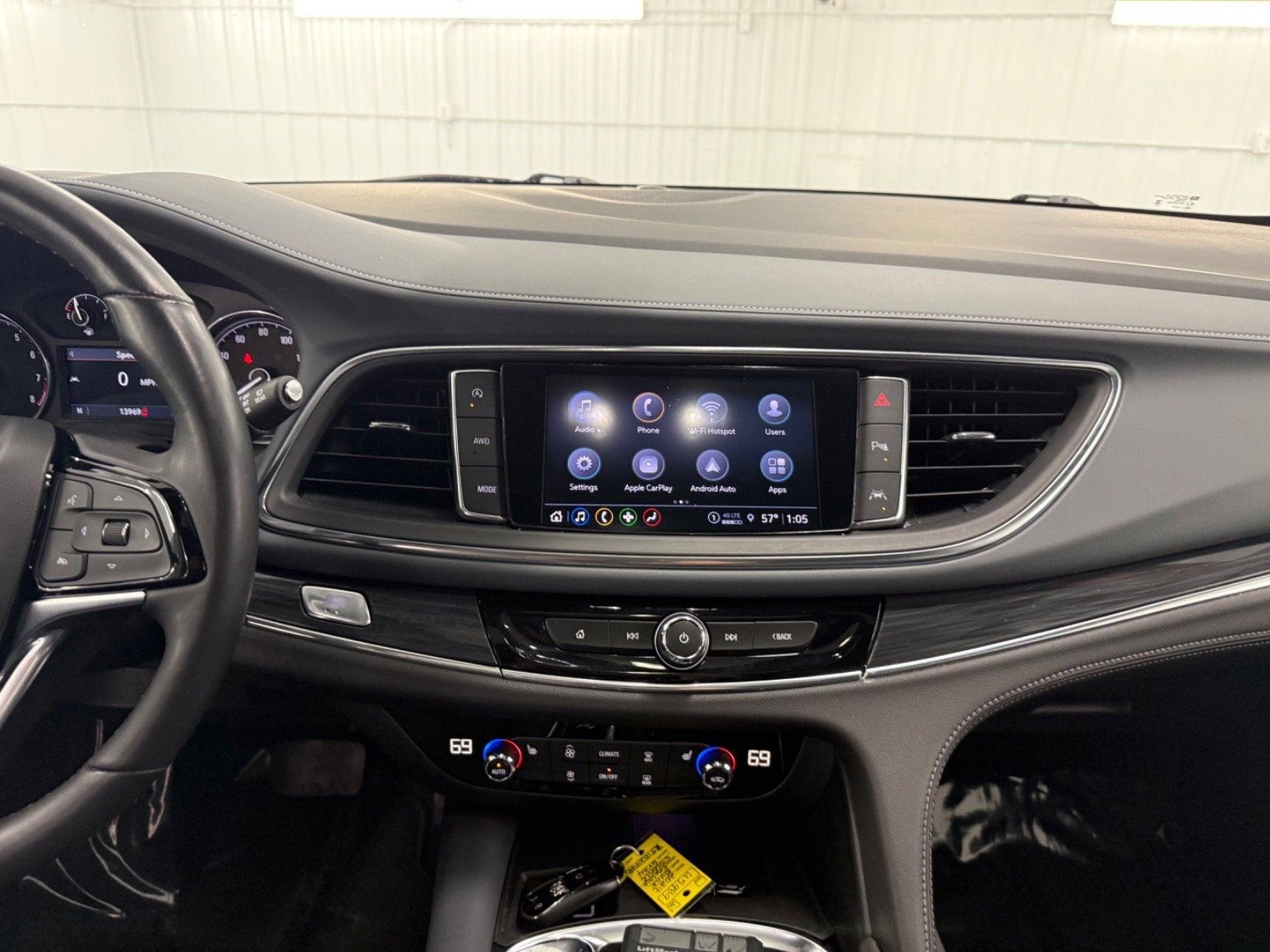 2024 Buick Enclave Essence